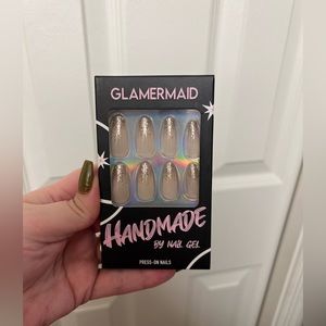 4/$24 Glamermaid press on nails